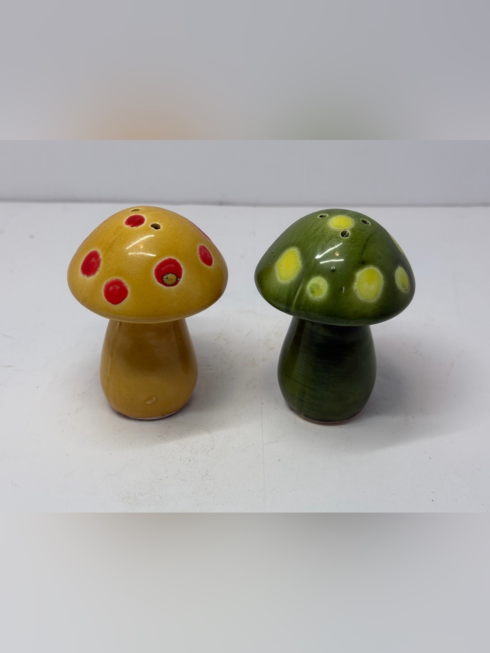 Vintage Ceramic Mushroom Salt & Pepper Shakers Set Japan Retro Cottagecore MCM